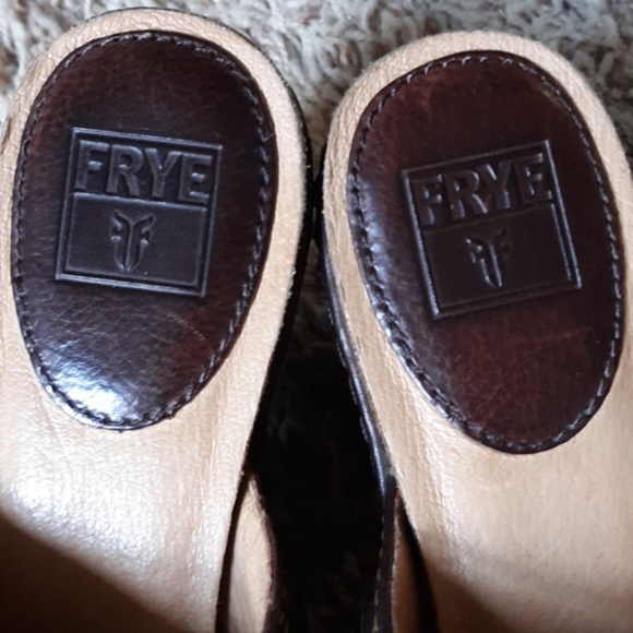 Frye Clogs 6.5 - Picture 2 of 3